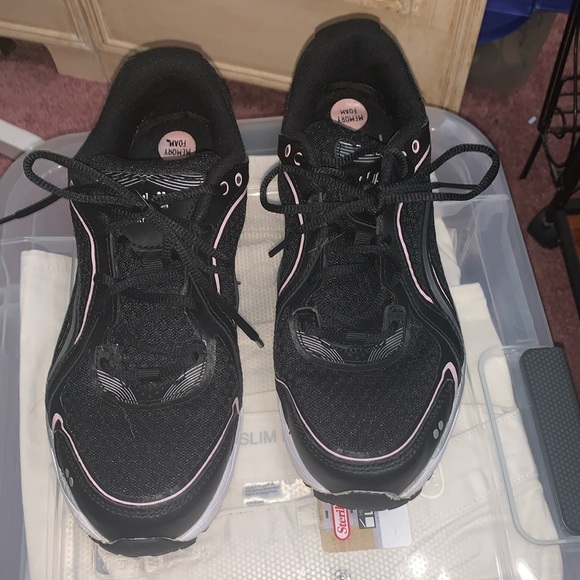 RYKA memory foam Sneakers - Picture 1 of 7